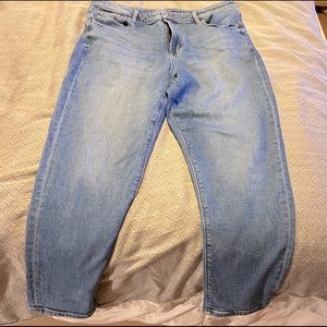 American Eagle Women’s Jeans Sz 14